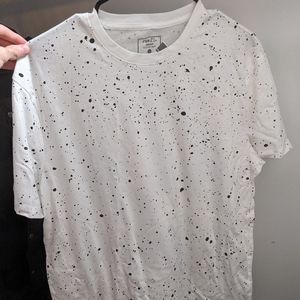Large Rue 21 Spotted Tee